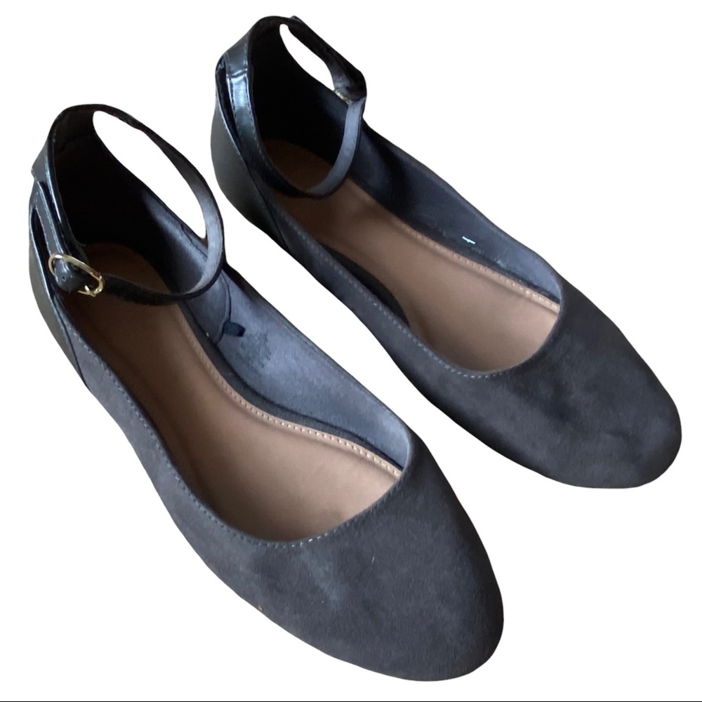 Old Navy Faux Suede Ankle Strap Ballet Flat Shoes Women's 8